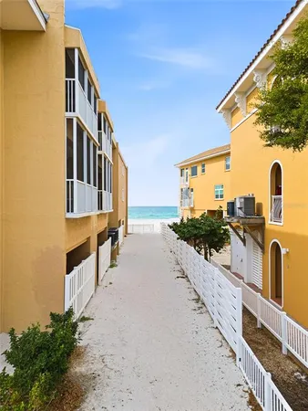 $695,000 | 1801 Gulf Drive North, Unit 142, Bradenton Beach, FL 34217