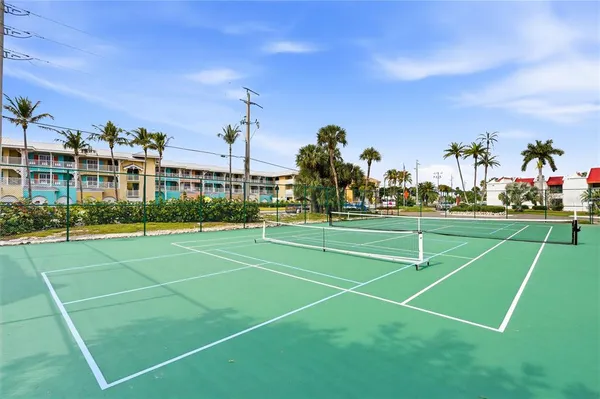 $695,000 | 1801 Gulf Drive North, Unit 142, Bradenton Beach, FL 34217