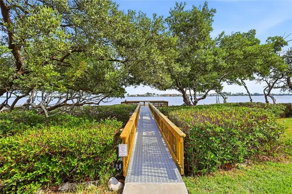 $695,000 | 1801 Gulf Drive North, Unit 142, Bradenton Beach, FL 34217