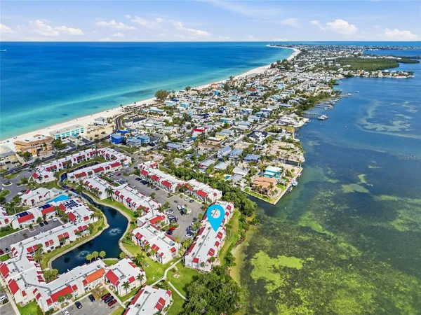 $695,000 | 1801 Gulf Drive North, Unit 142, Bradenton Beach, FL 34217