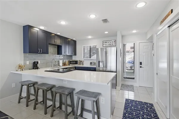 $695,000 | 1801 Gulf Drive North, Unit 142, Bradenton Beach, FL 34217