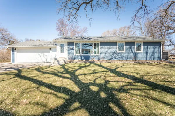 $369,900 | 1207 Donna Drive Northwest, Alexandria, MN 56308