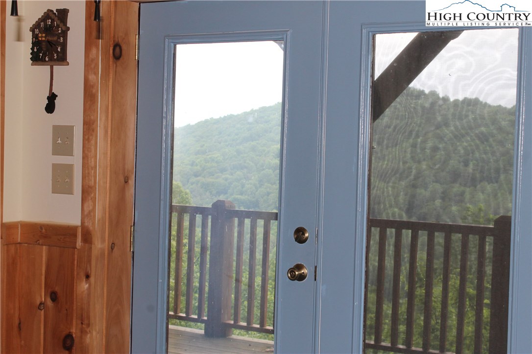 501 Nettles Ridge Road Banner Elk, NC 28604 - Photo 32 of 34 Gallery Image 32