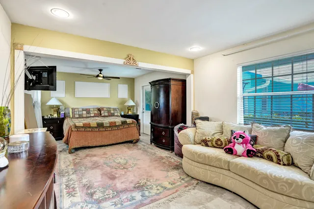 $545,000 | 10290 Carmen Lane, Royal Palm Beach, FL 33411