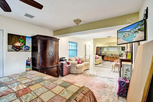 $545,000 | 10290 Carmen Lane, Royal Palm Beach, FL 33411