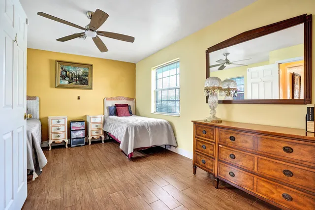 $545,000 | 10290 Carmen Lane, Royal Palm Beach, FL 33411