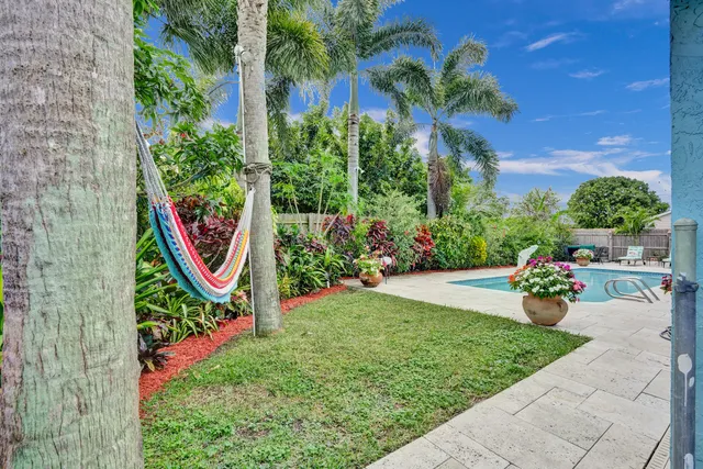 $545,000 | 10290 Carmen Lane, Royal Palm Beach, FL 33411