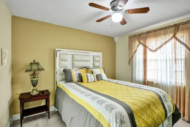 $545,000 | 10290 Carmen Lane, Royal Palm Beach, FL 33411