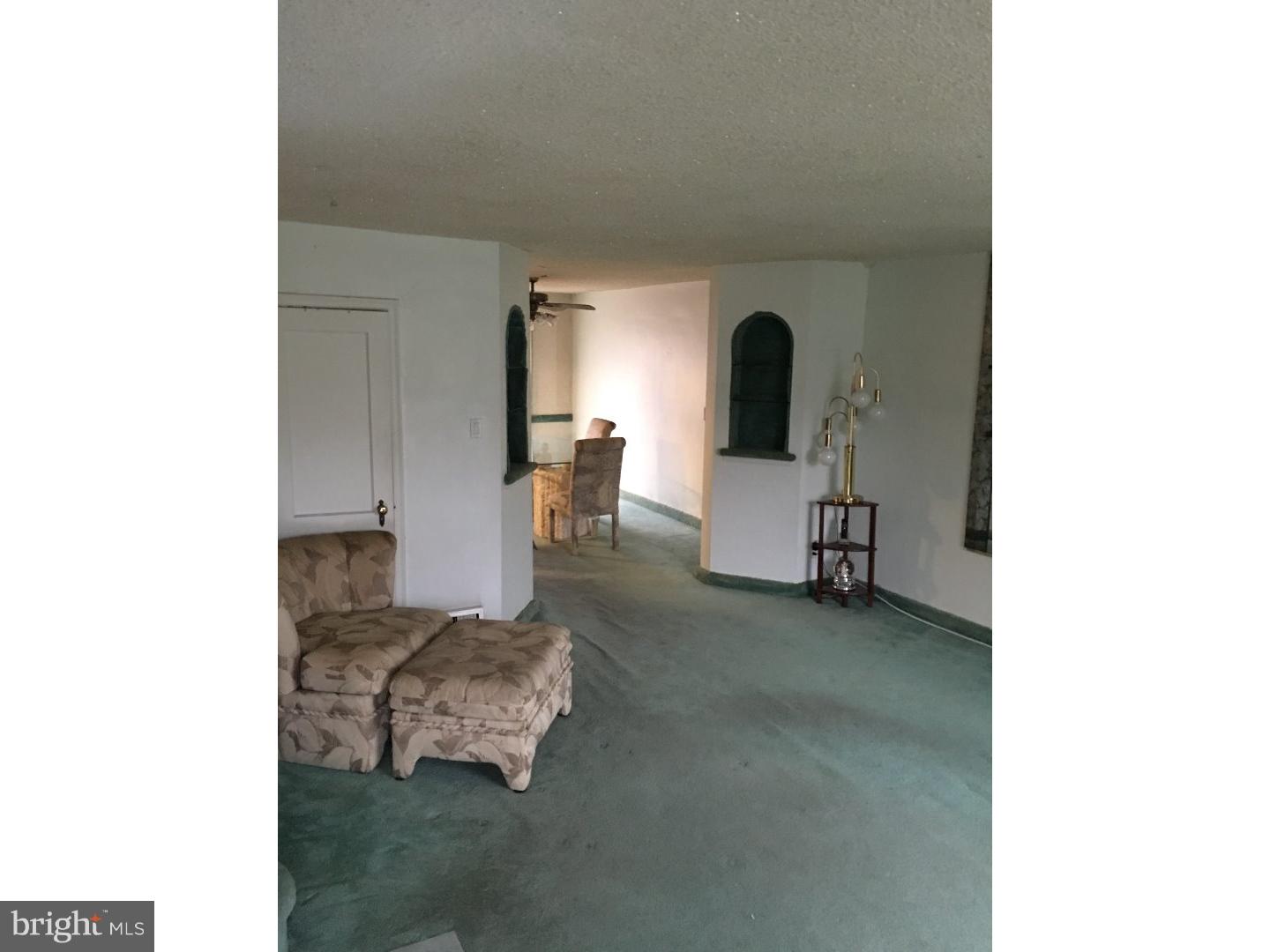 7958 Rugby Street Philadelphia, PA 19150 - Photo 3 of 24 Living Room