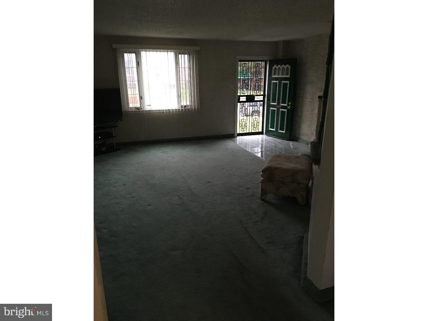 7958 Rugby Street Philadelphia, PA 19150 - Photo 5 of 24 Living Room