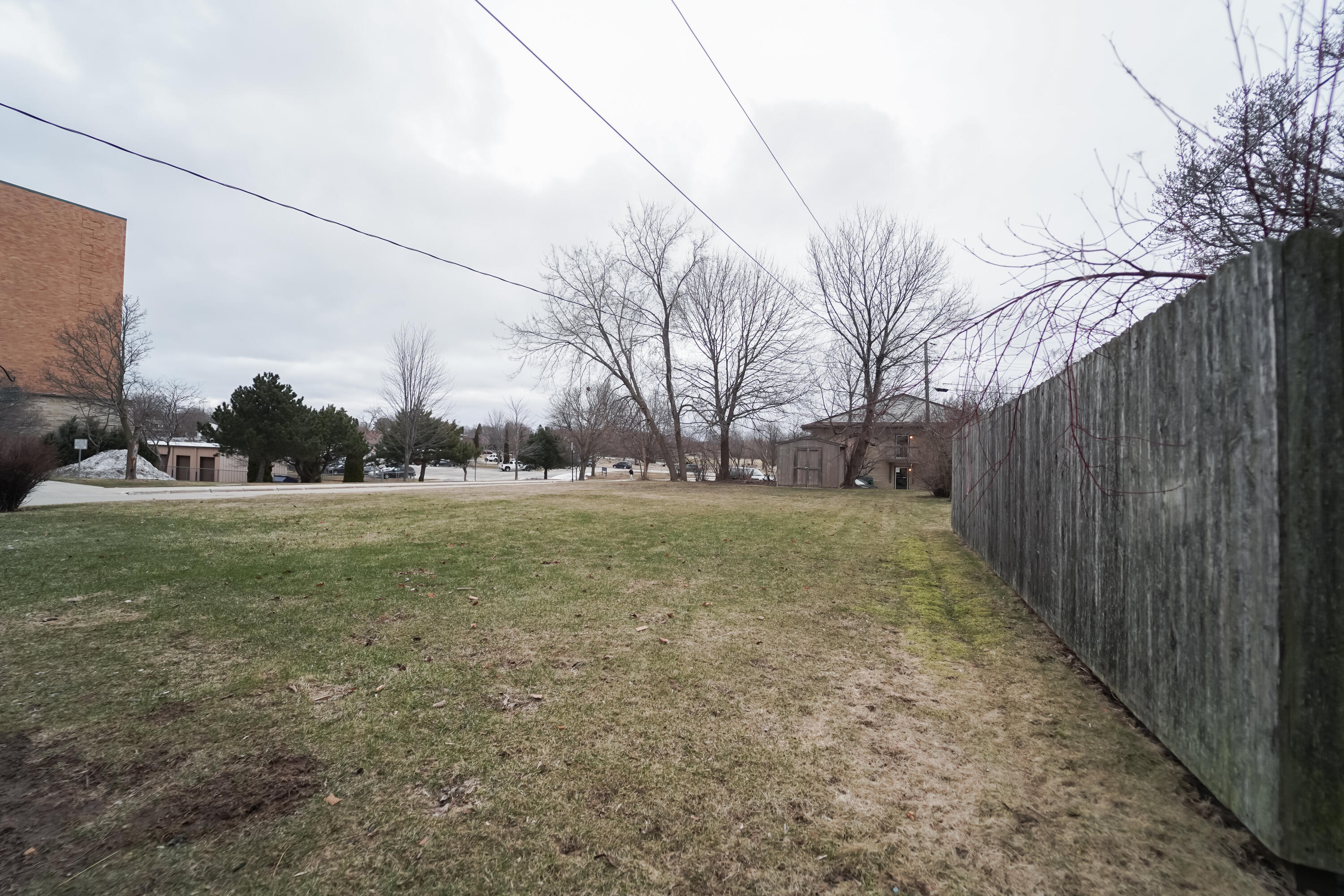 2811 North 11th Street Sheboygan, WI 53083 - Photo 11 of 11 Yard