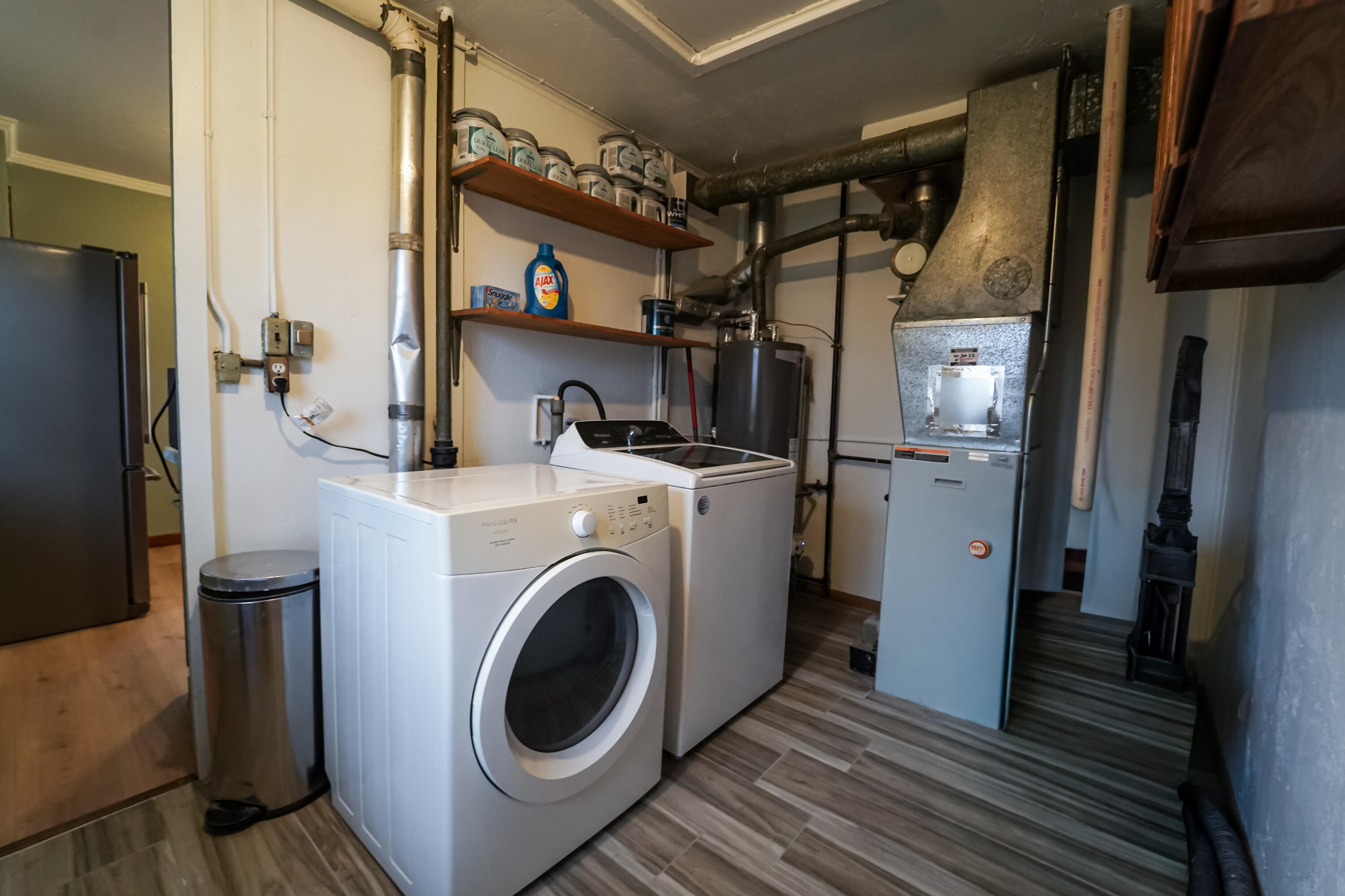 2811 North 11th Street Sheboygan, WI 53083 - Photo 9 of 11 Main Floor Laundry