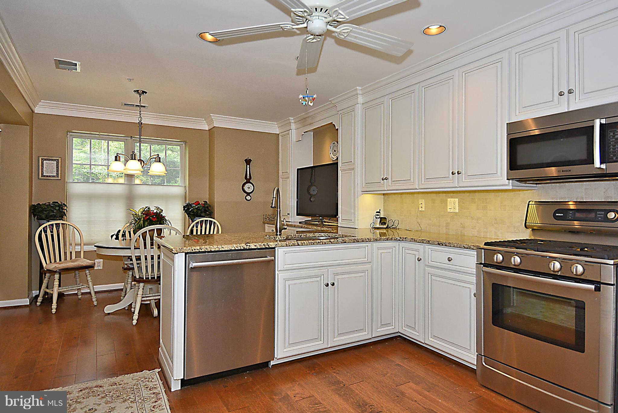 12310 Rosslare Ridge Road, Unit 107 Lutherville-Timonium, MD 21093 - Photo 8 of 18 Kitchen