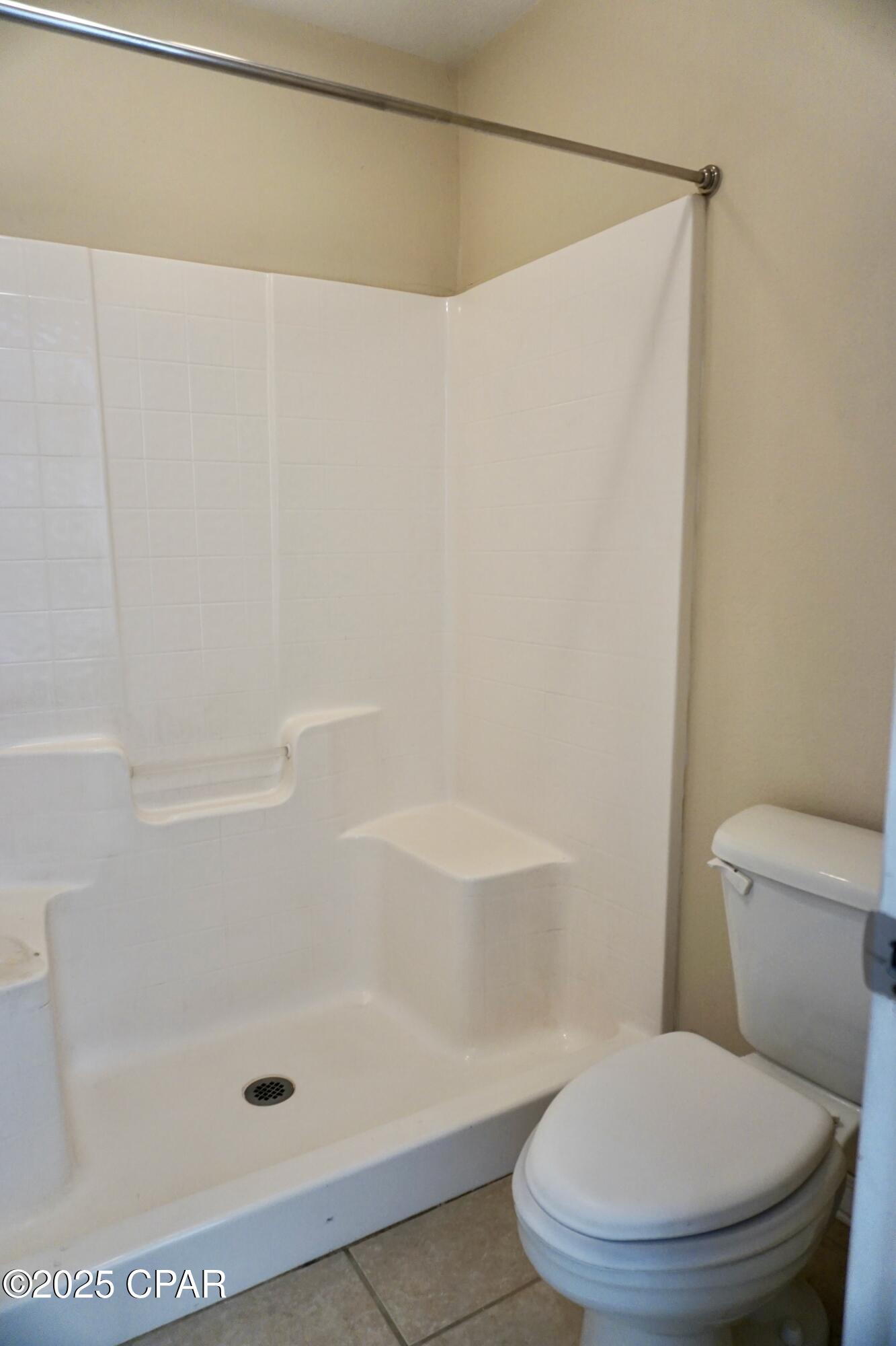 1320 Hendrix Road, Unit 408 Tallahassee, FL 32301 - Photo 27 of 43 Gallery Image 27