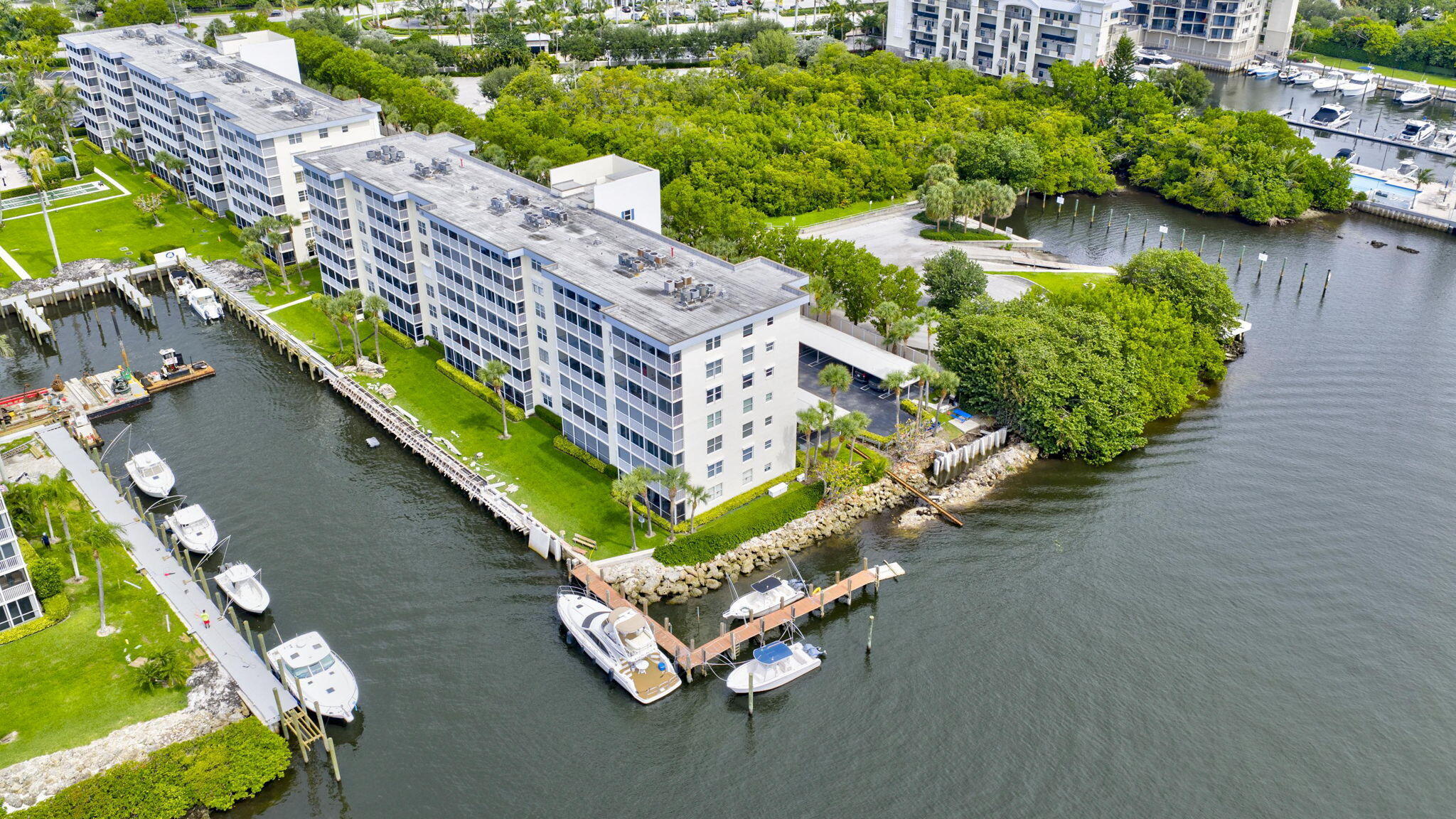 1 Harbourside Drive, Unit 3505 Delray Beach, FL 33483 - Photo 32 of 38 a picture of city view with lake view