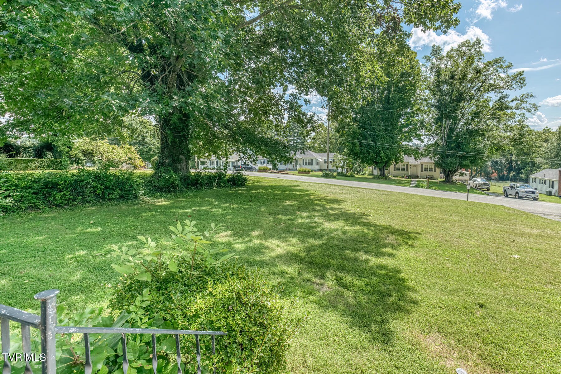 128 Crossway Road Bristol, VA 24201 - Photo 51 of 51 128 Crossway Rd-3