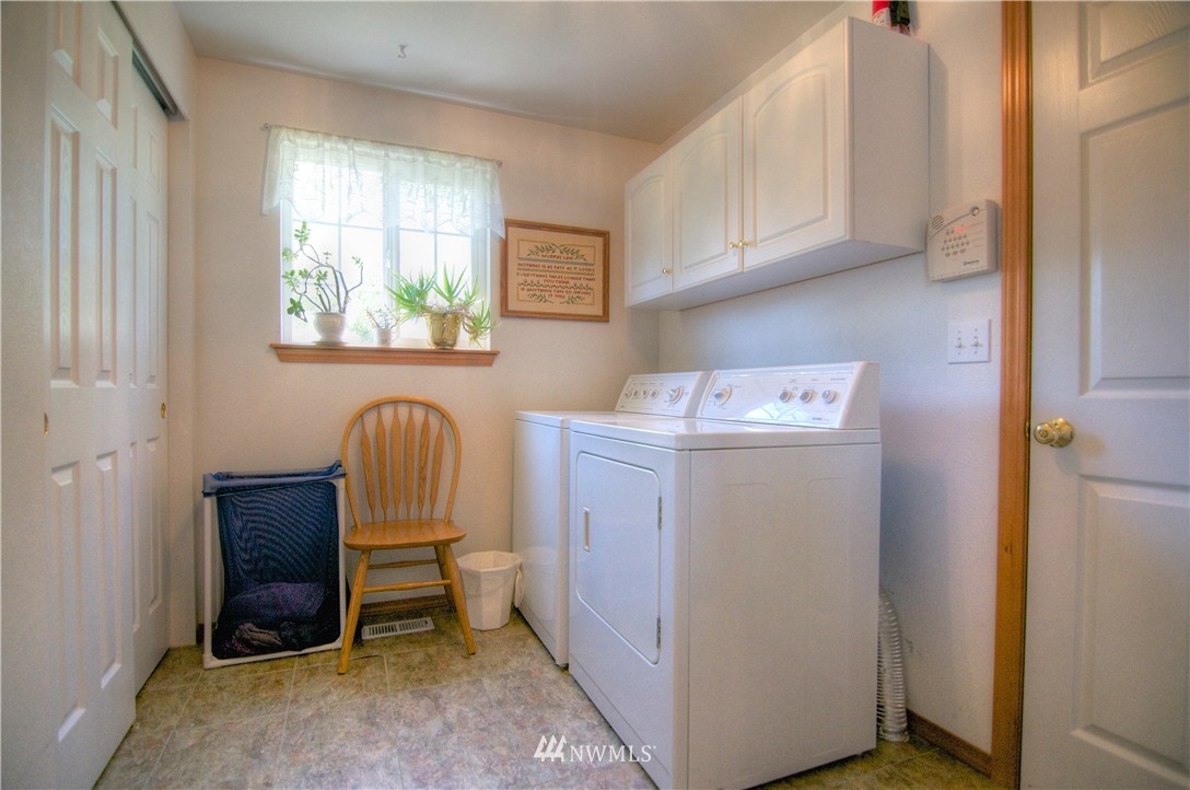 5041 188th Court Southwest Rochester, WA 98579 - Photo 19 of 25