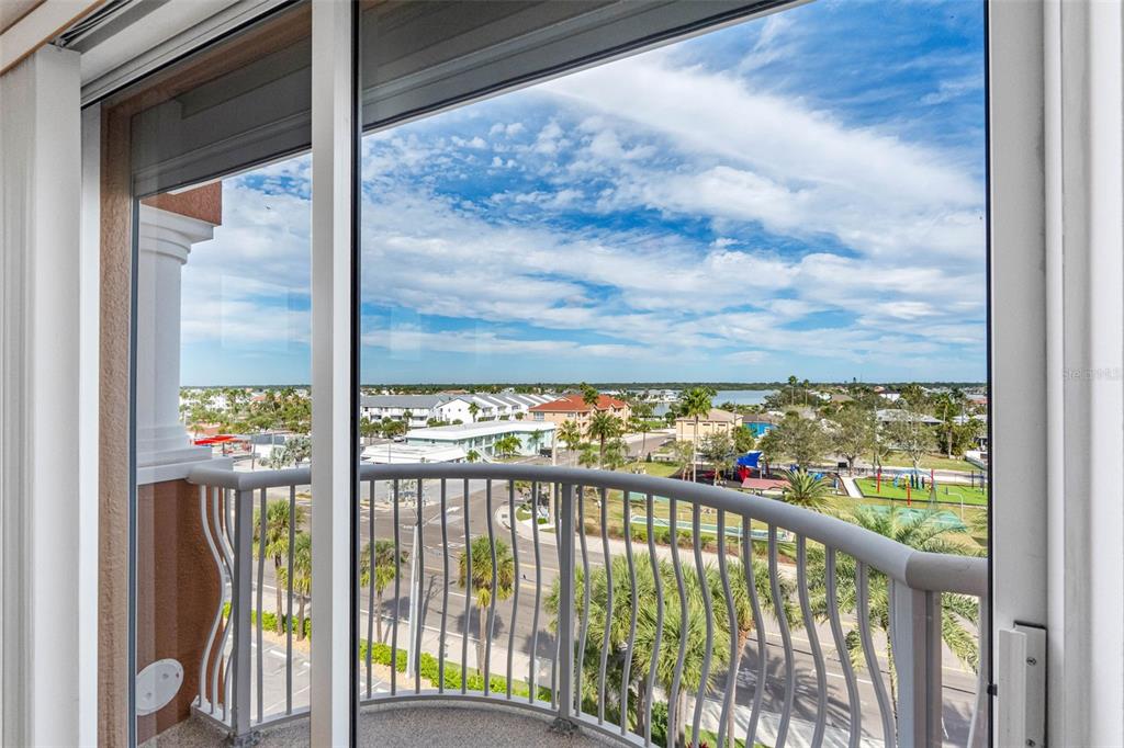 16326 Gulf Boulevard, Unit 510 Redington Beach, FL 33708 - Photo 20 of 40