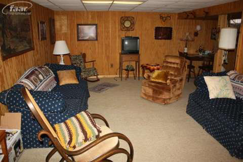 10080 West Frances Road Flushing, MI 48433 - Photo 13 of 17 20353371-12.JPG