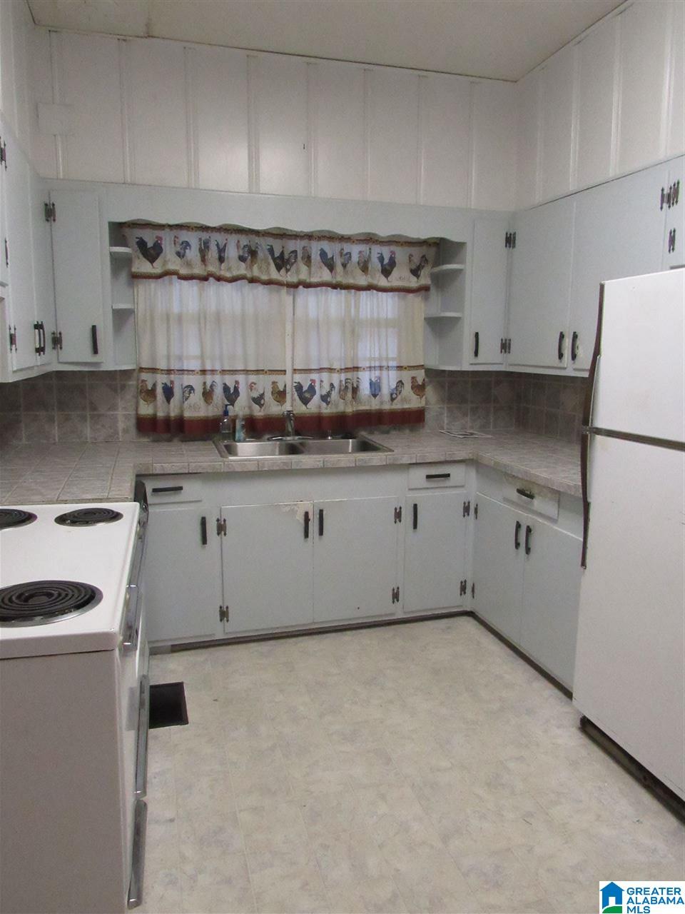 104 3rd Avenue South Clanton, AL 35045 - Photo 15 of 38