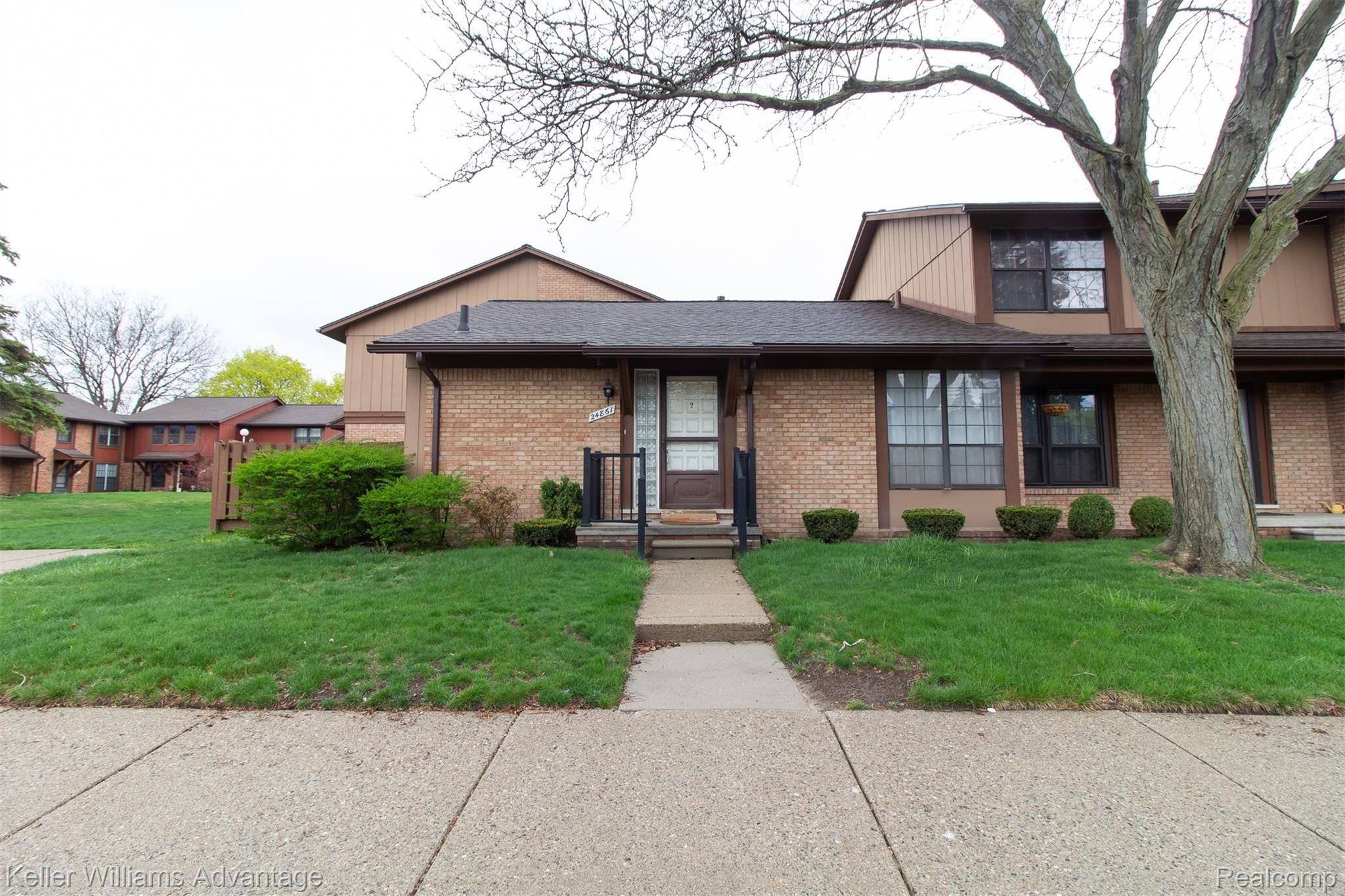 24861 Greenhill Road Warren, MI 48091 - Photo 22 of 25 GreenhillRd_24861_Exterior_02.jpg