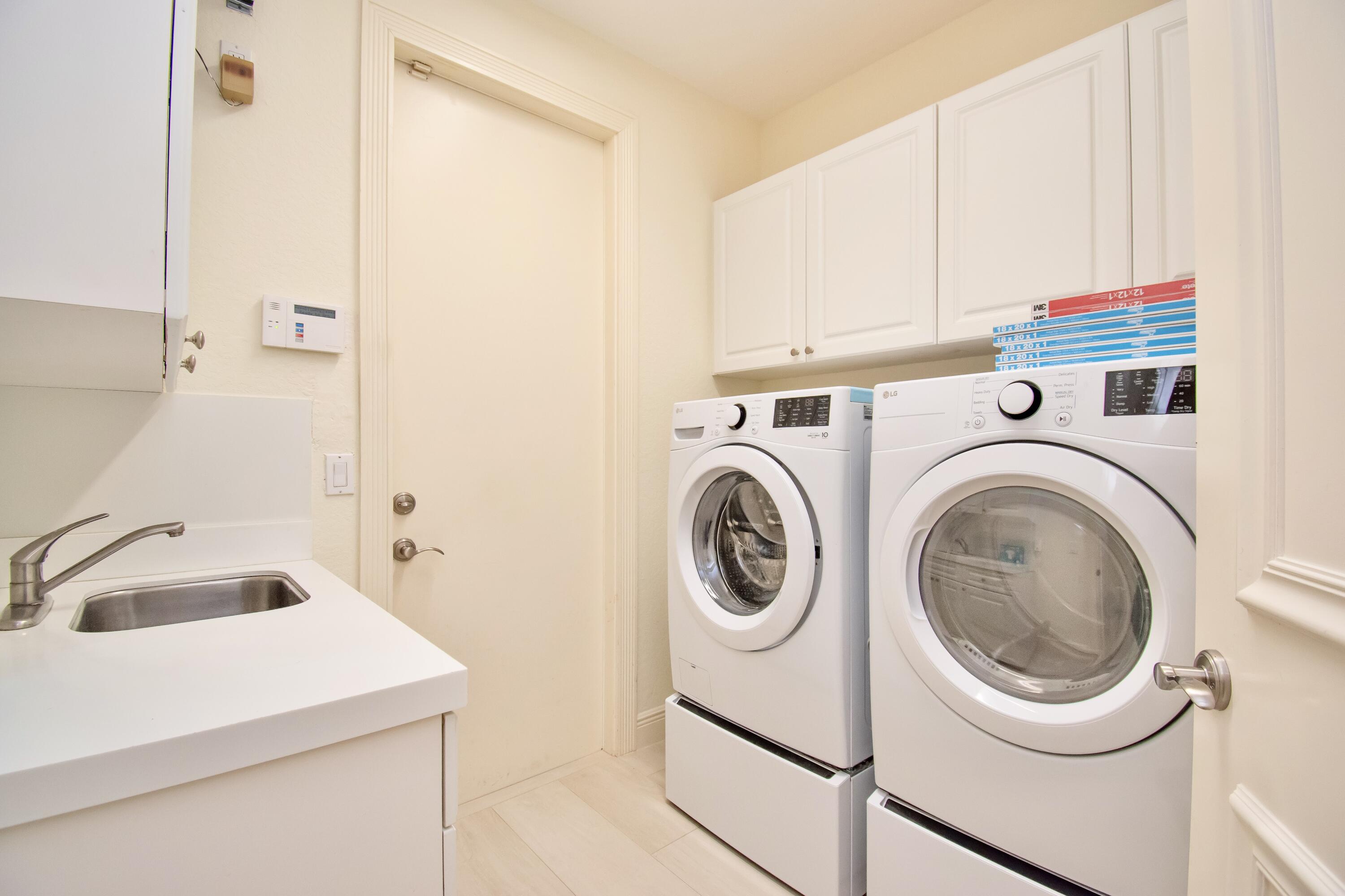 7090 Islegrove Place Boca Raton, FL 33433 - Photo 44 of 51 7F7FC19A-A521-4BD8-86DF-4E58C1CB3862