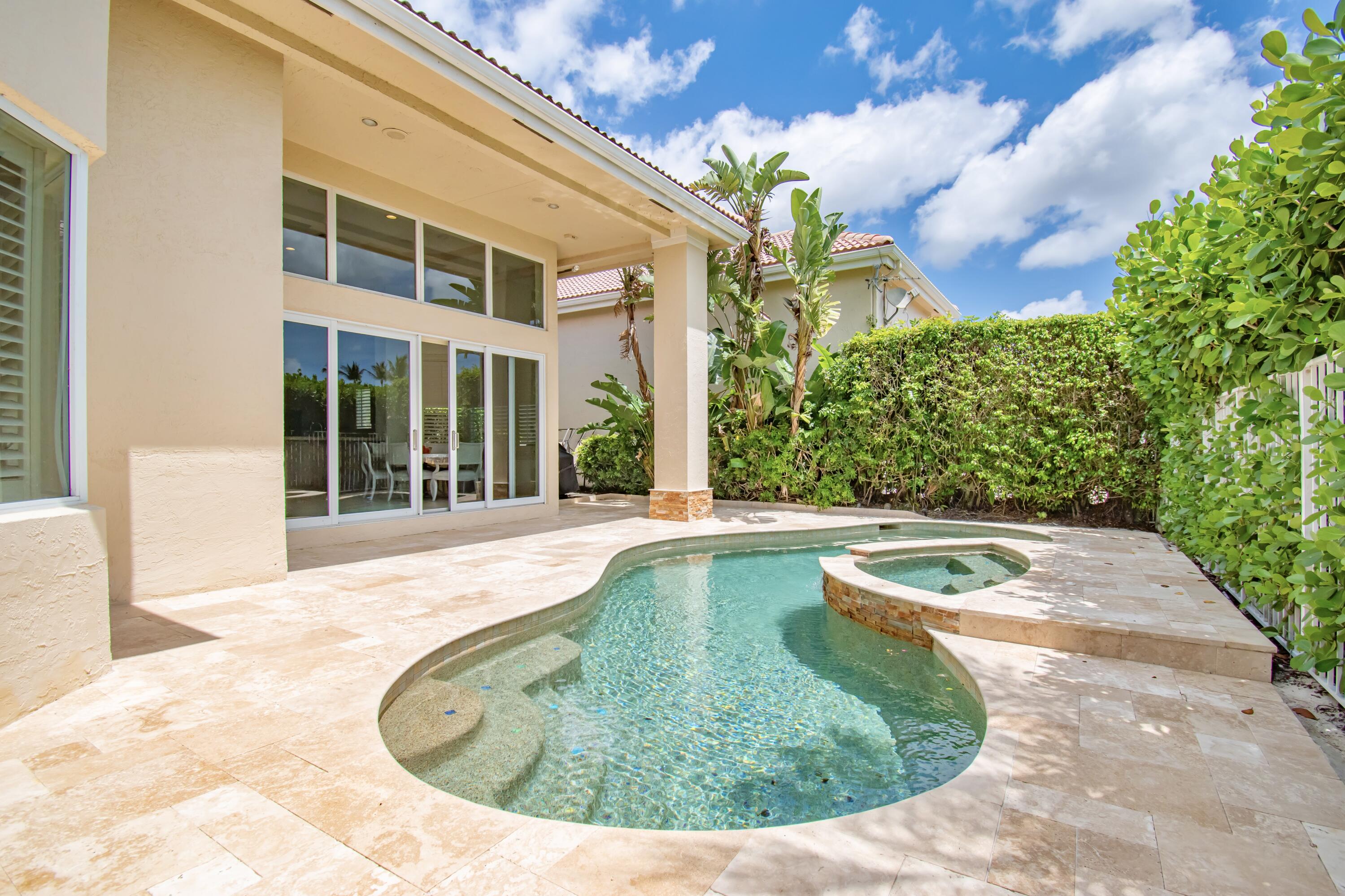 7090 Islegrove Place Boca Raton, FL 33433 - Photo 45 of 51 00E709D6-79C6-4116-B063-D42EB2F9C674