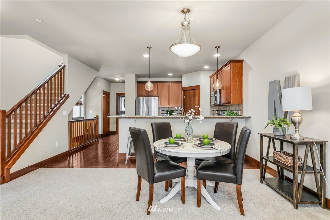 3915 Northeast 3rd Place Renton, WA 98056 - Photo 8 of 28