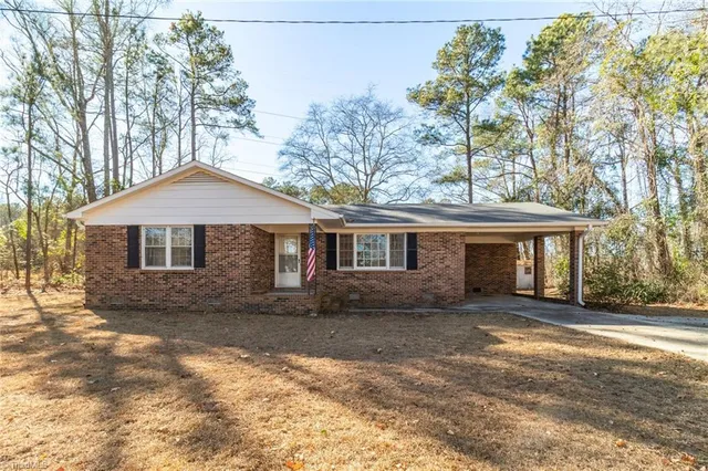 $175,000 | 125 Pine Cir Drive, Rockingham, NC 28379