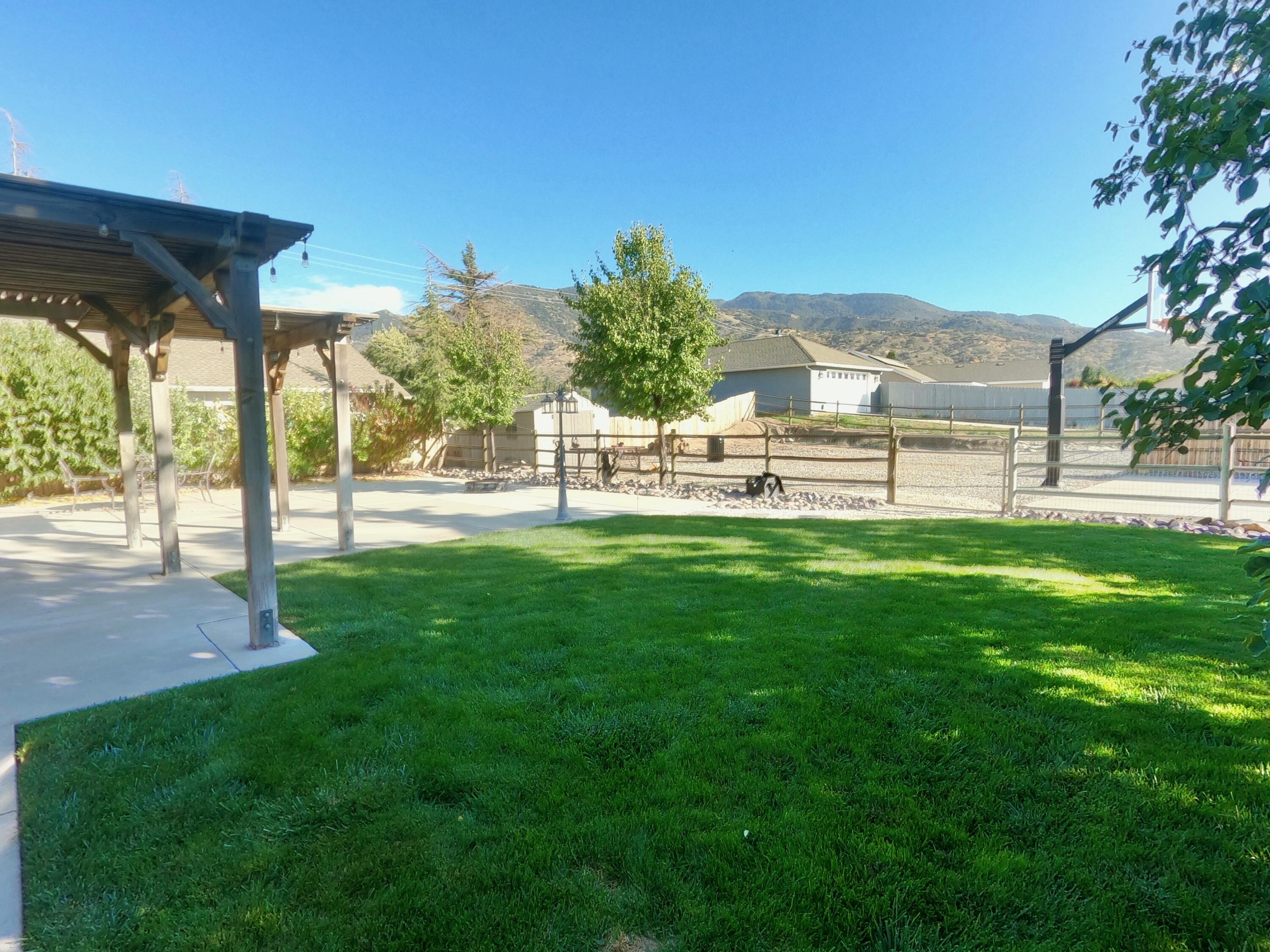 27760 Crofun Road Tehachapi, CA 93561 - Photo 21 of 24 YLGN0134