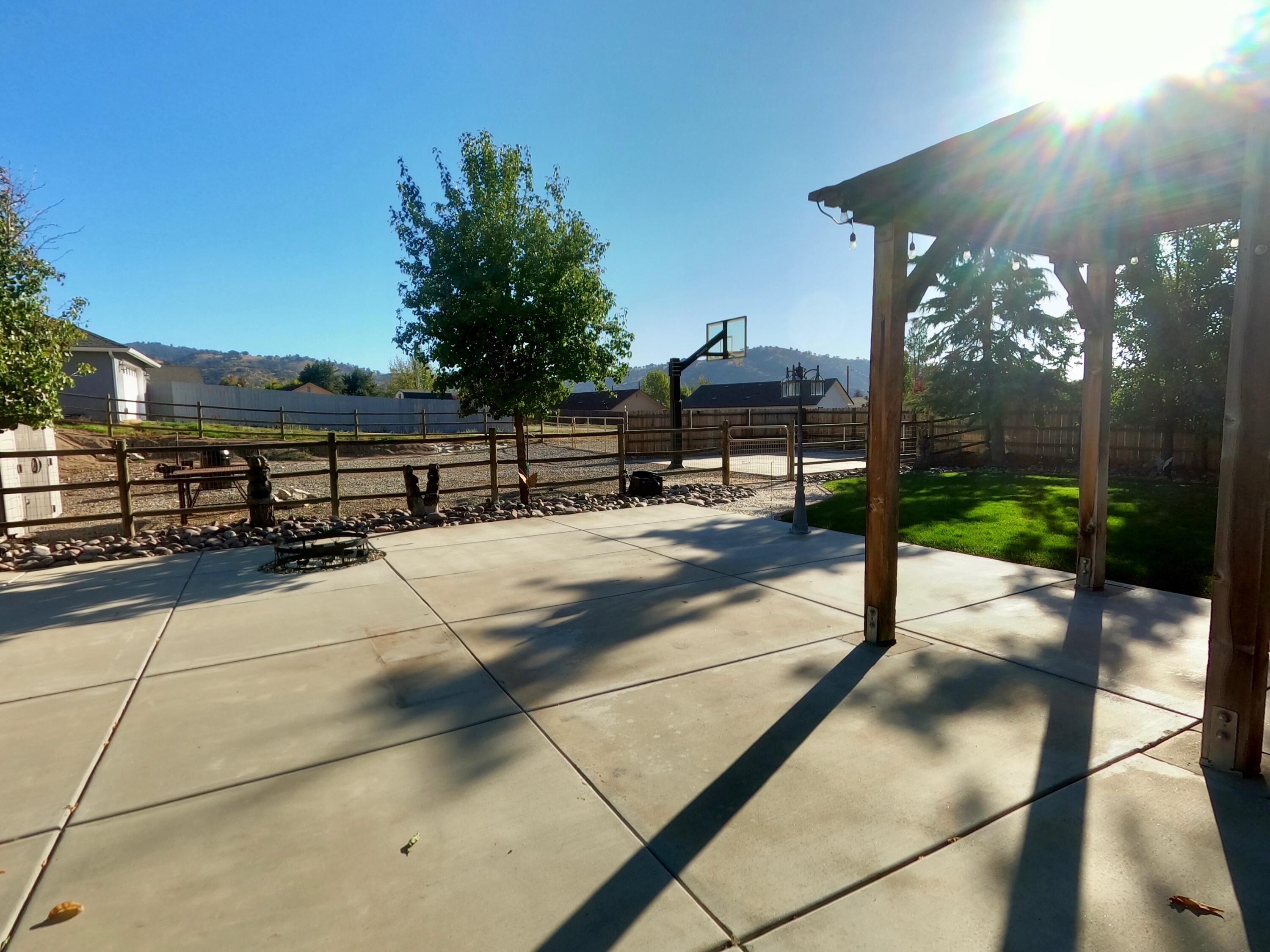 27760 Crofun Road Tehachapi, CA 93561 - Photo 23 of 24 KWXV3907