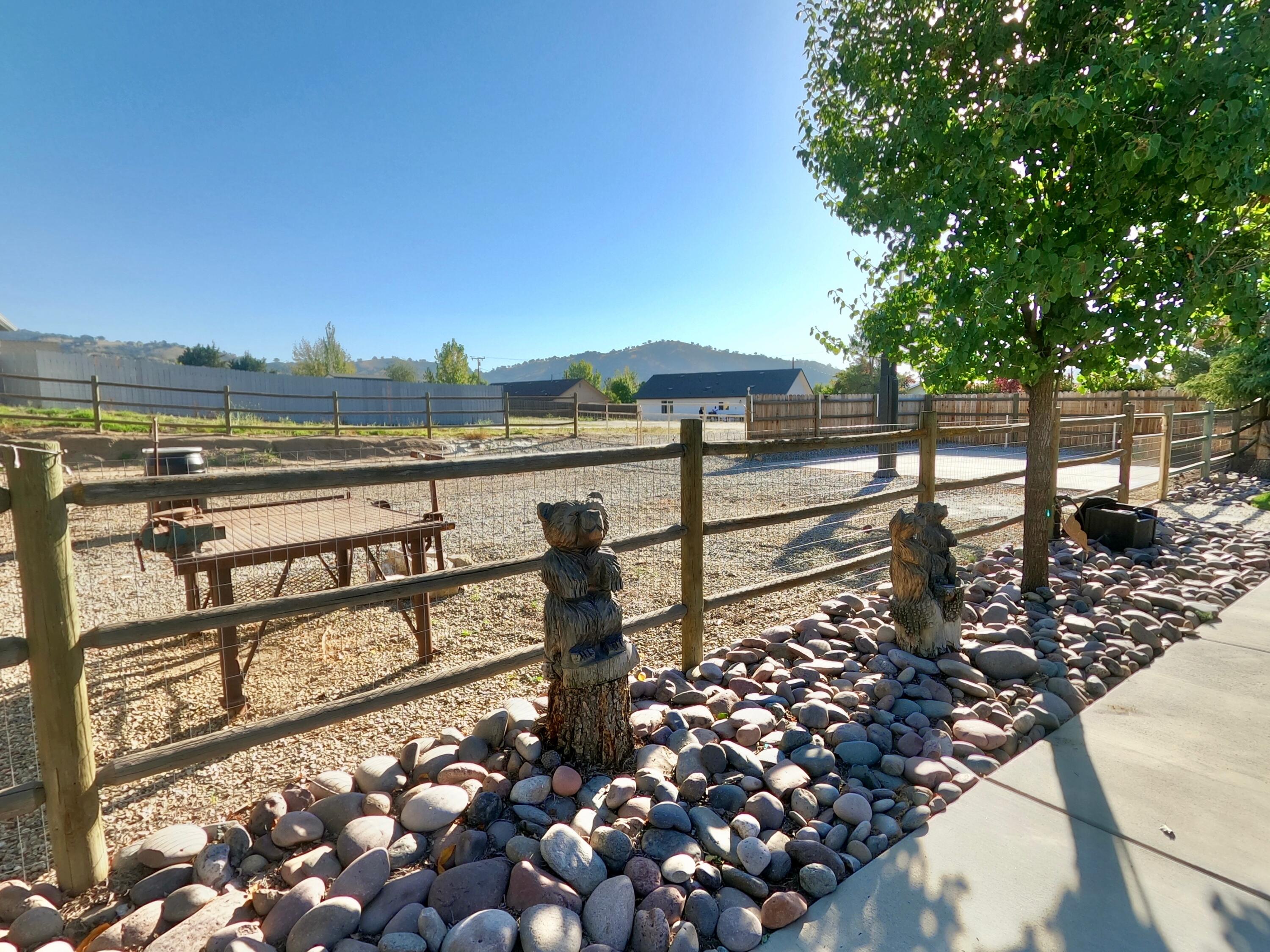 27760 Crofun Road Tehachapi, CA 93561 - Photo 24 of 24 QMBE3847