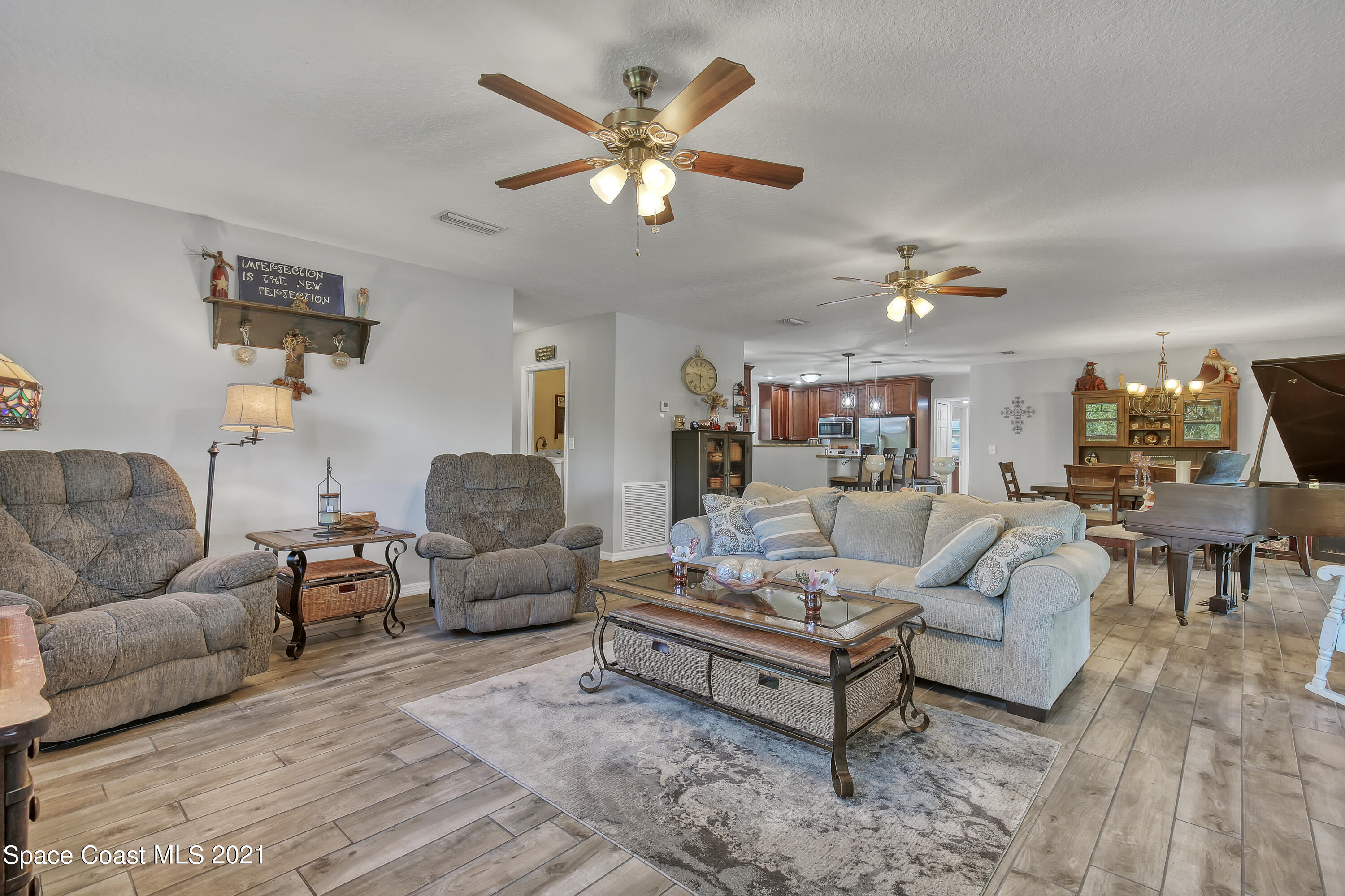 1085 Pine Island Road Merritt Island, FL 32953 - Photo 13 of 46 1085 Pine Island (13)