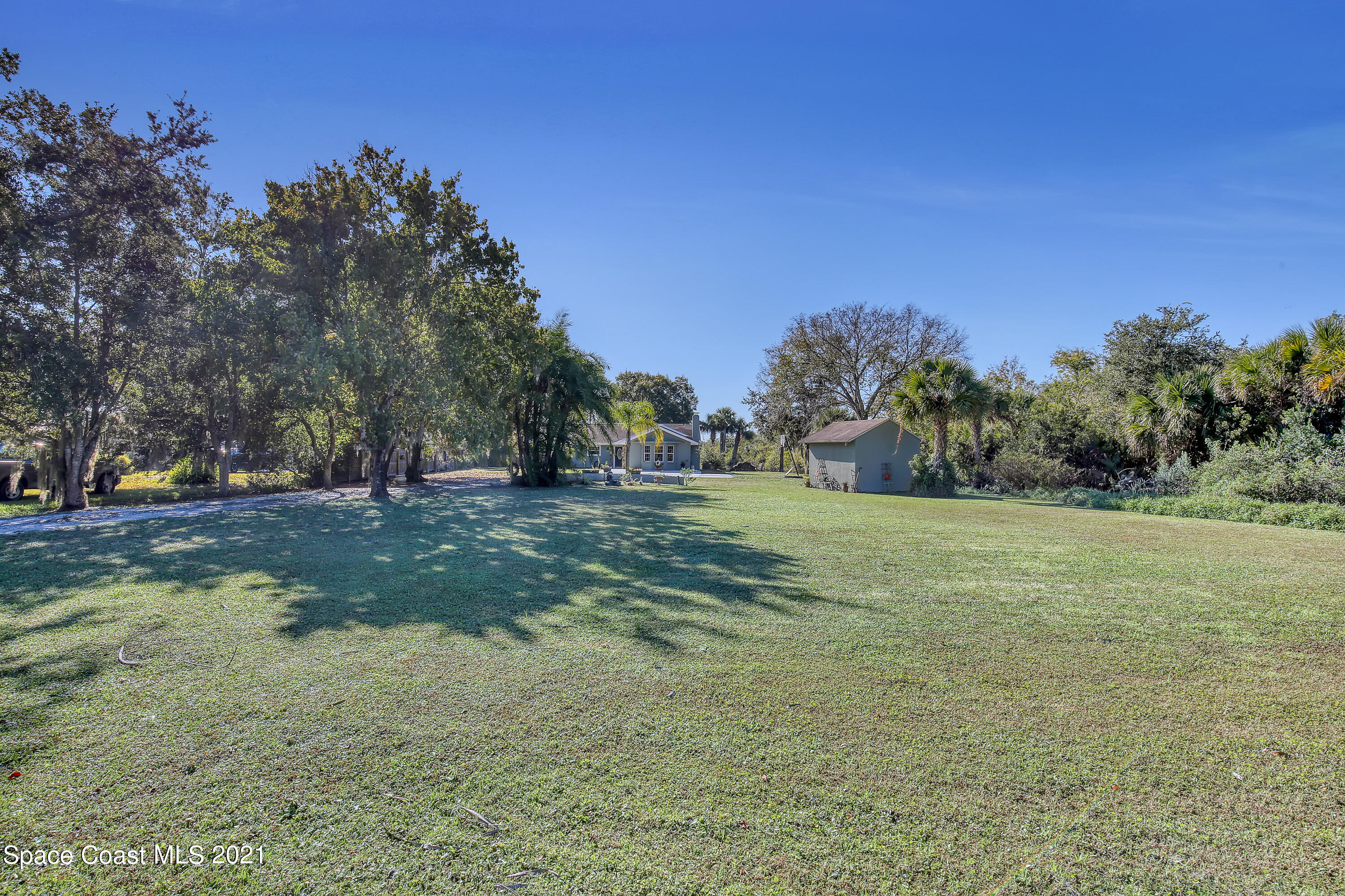 1085 Pine Island Road Merritt Island, FL 32953 - Photo 2 of 46 1085 Pine Island (1)