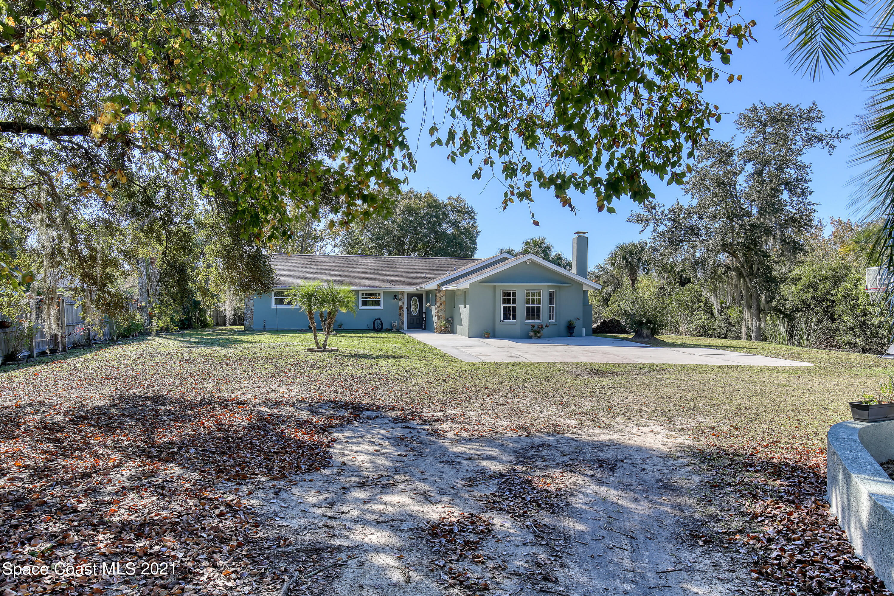 1085 Pine Island Road Merritt Island, FL 32953 - Photo 4 of 46 1085 Pine Island (4)