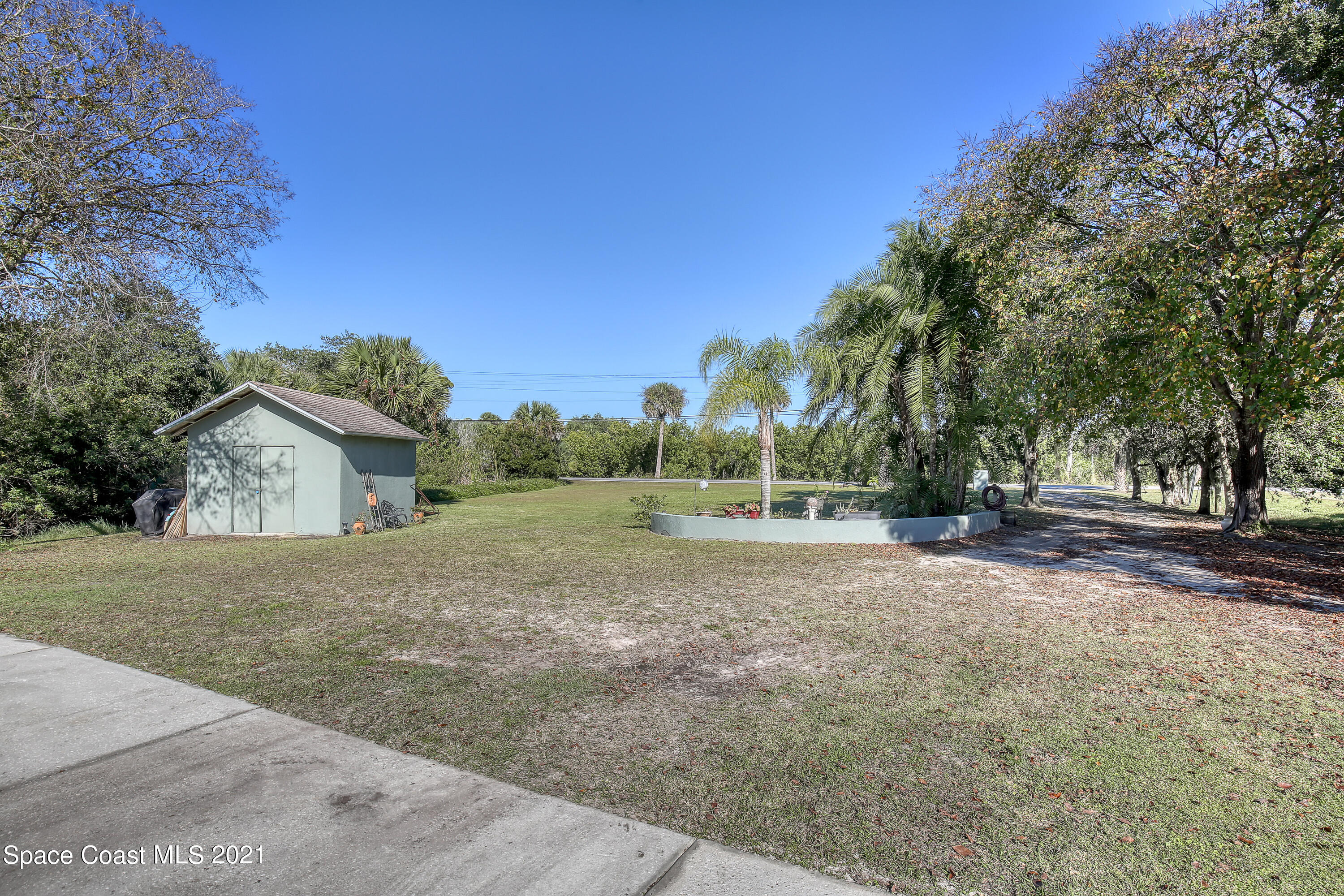 1085 Pine Island Road Merritt Island, FL 32953 - Photo 6 of 46 1085 Pine Island (6)