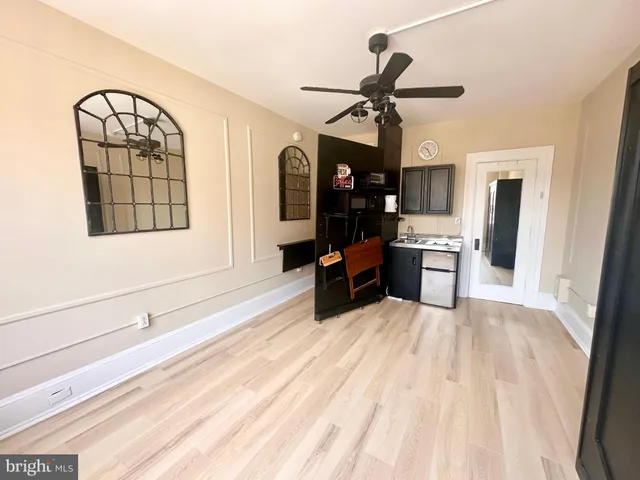 $1,195 | 1324 Locust Street, Unit 1508, Philadelphia, PA 19107