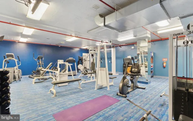 $1,195 | 1324 Locust Street, Unit 1508, Philadelphia, PA 19107