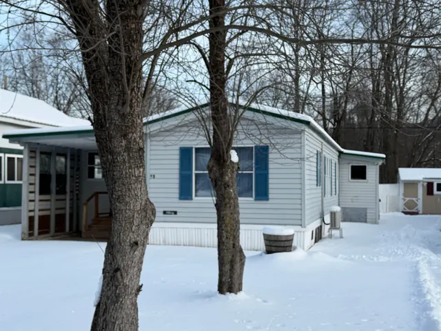 $89,900 | 11 Dublin Street, Gorham, NH 03581