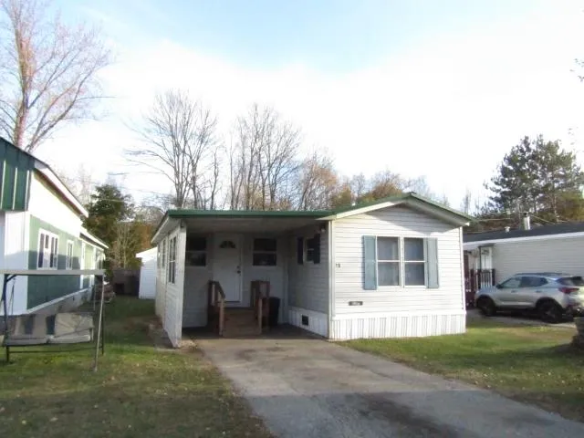 $89,900 | 11 Dublin Street, Gorham, NH 03581