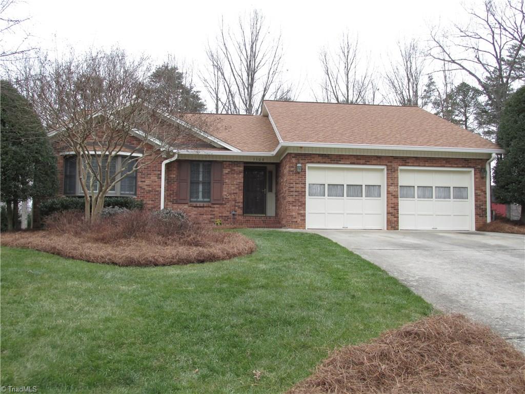 1108 Mapleview Court High Point, NC 27265 - Photo 1 of 17 Move right in!