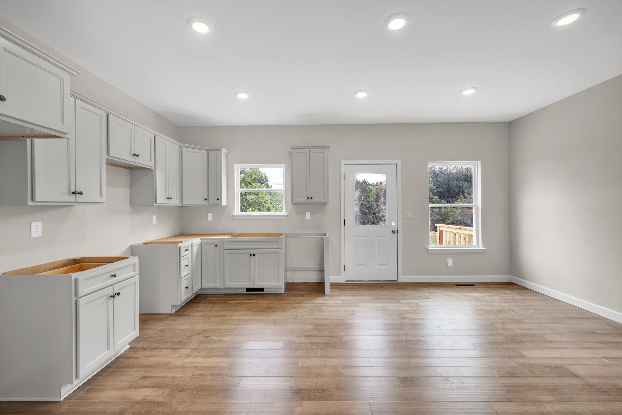 878 Ford Road White Bluff, TN 37187 - Photo 12 of 34 ON TREND "LIGHT GREY" Cabinetry