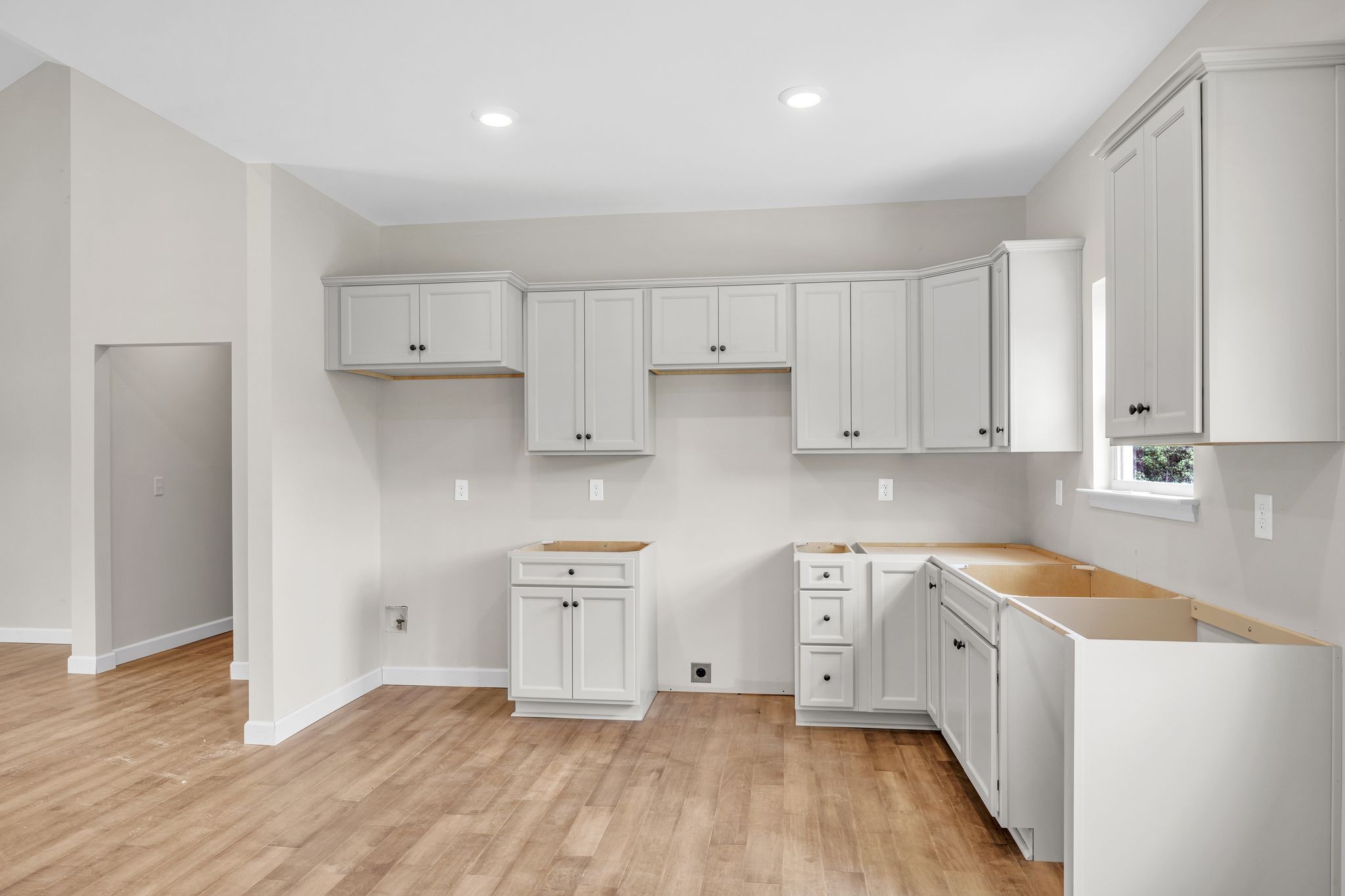 878 Ford Road White Bluff, TN 37187 - Photo 15 of 34 CHEF'S KITCHEN Open to the Dining Area