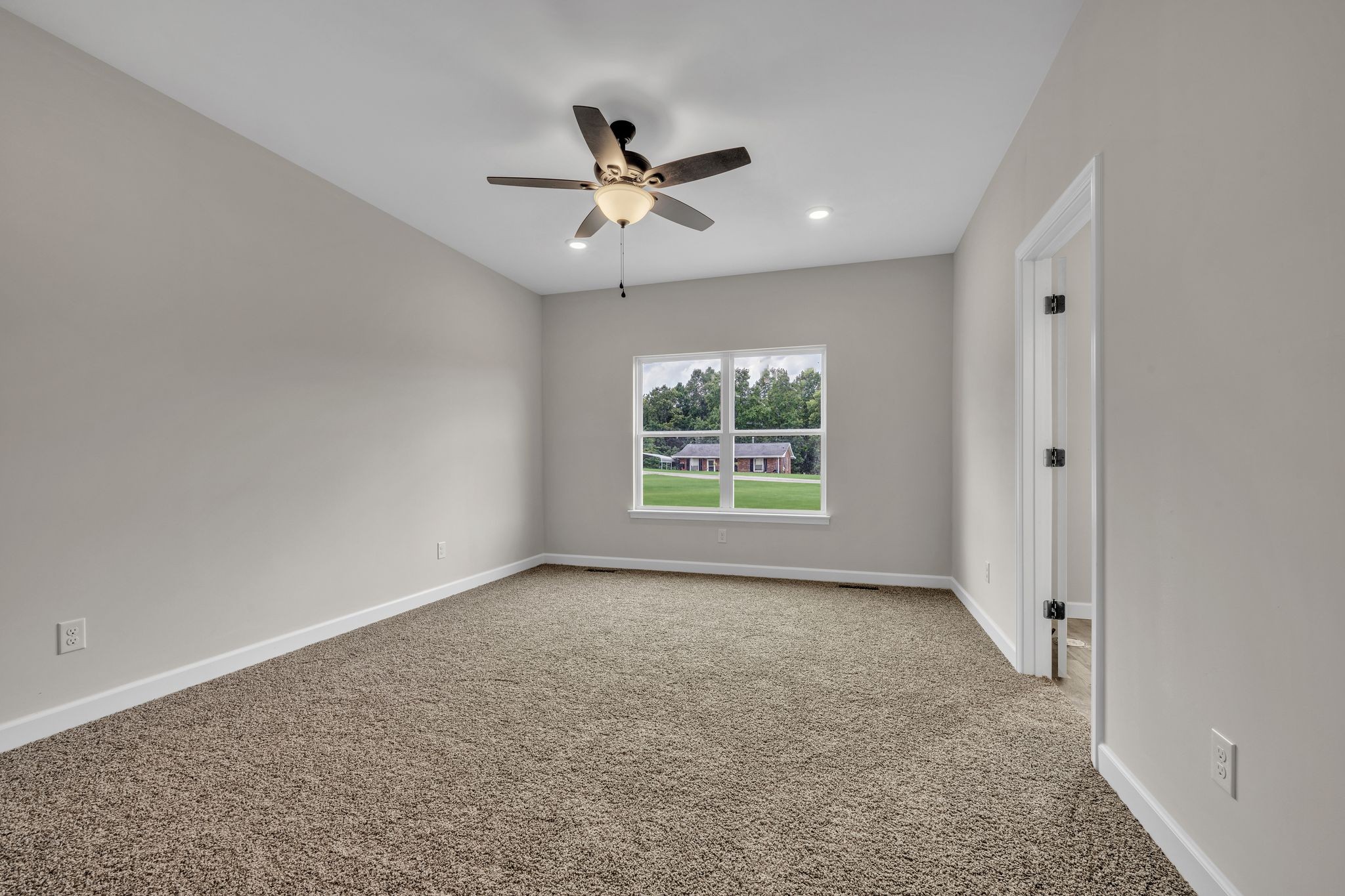 878 Ford Road White Bluff, TN 37187 - Photo 16 of 34 PRIMARY Bedroom Suite of Your Dreams!!!