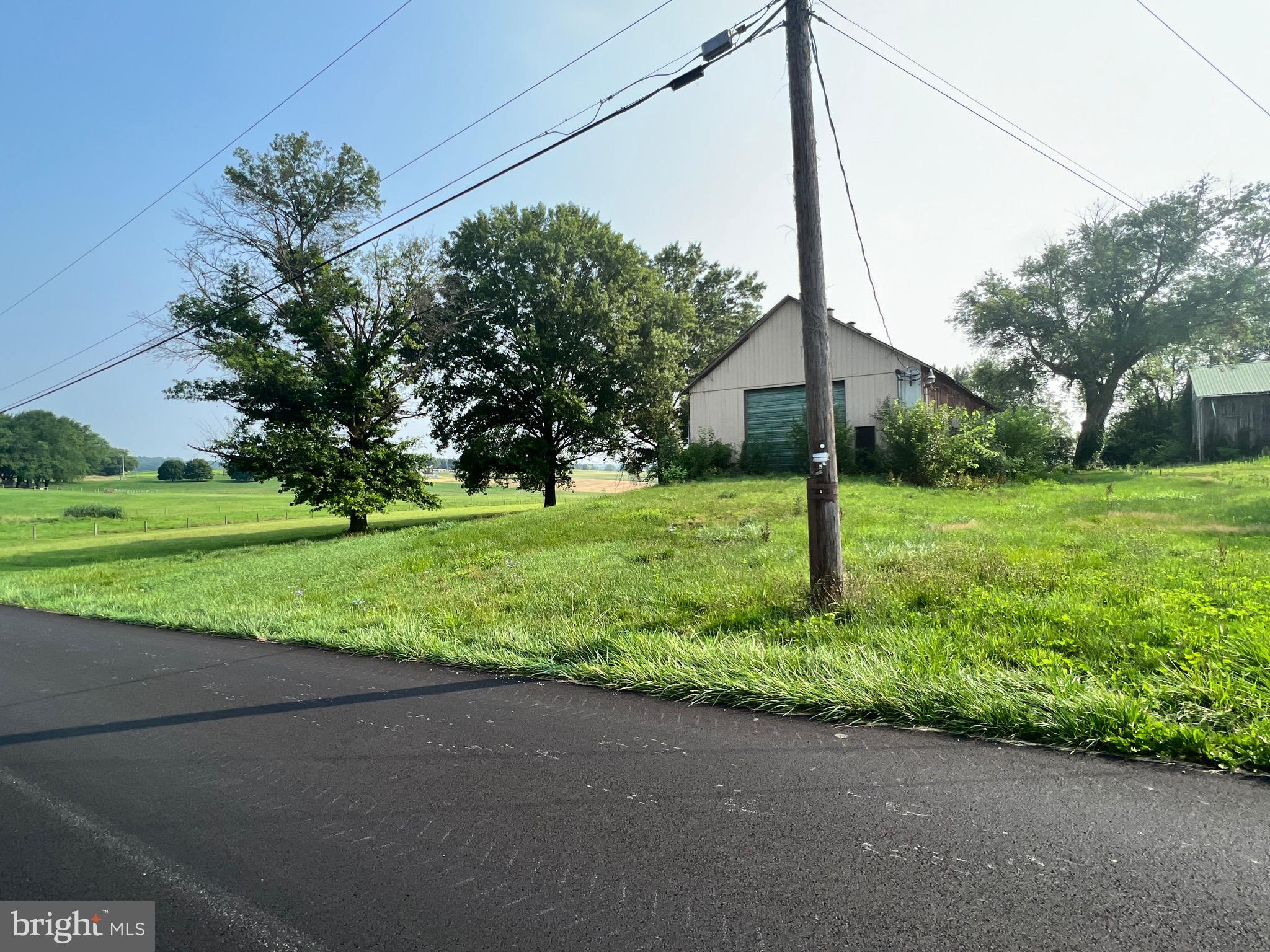 161 Hereford Road Elizabethtown, PA 17022 - Photo 3 of 6