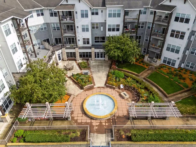 $345,000 | 1900 Rush Lake Trail, Unit 416, New Brighton, MN 55112