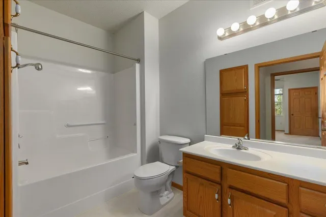 $345,000 | 1900 Rush Lake Trail, Unit 416, New Brighton, MN 55112