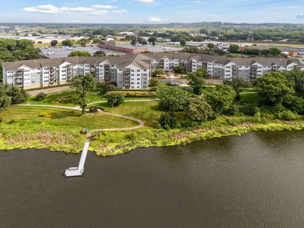 $345,000 | 1900 Rush Lake Trail, Unit 416, New Brighton, MN 55112