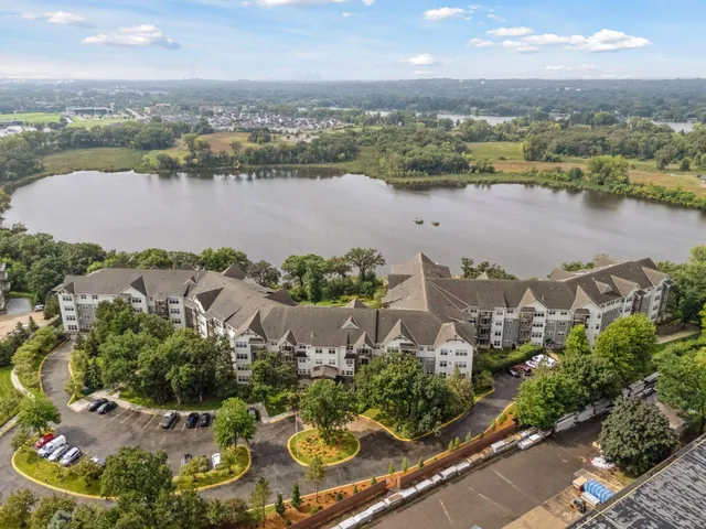 $345,000 | 1900 Rush Lake Trail, Unit 416, New Brighton, MN 55112
