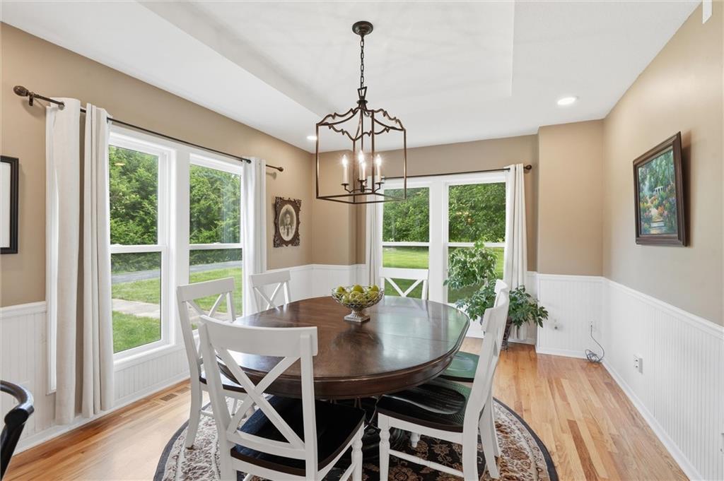 25290 Quivira Road Louisburg, KS 66053 - Photo 11 of 41